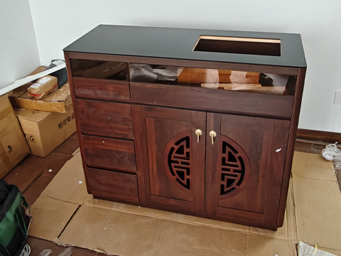 茶吧边柜安装